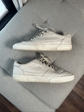 Lakai Paterson Men’s Skate Shoes – Light Grey/Beige – Size 9 – Like New